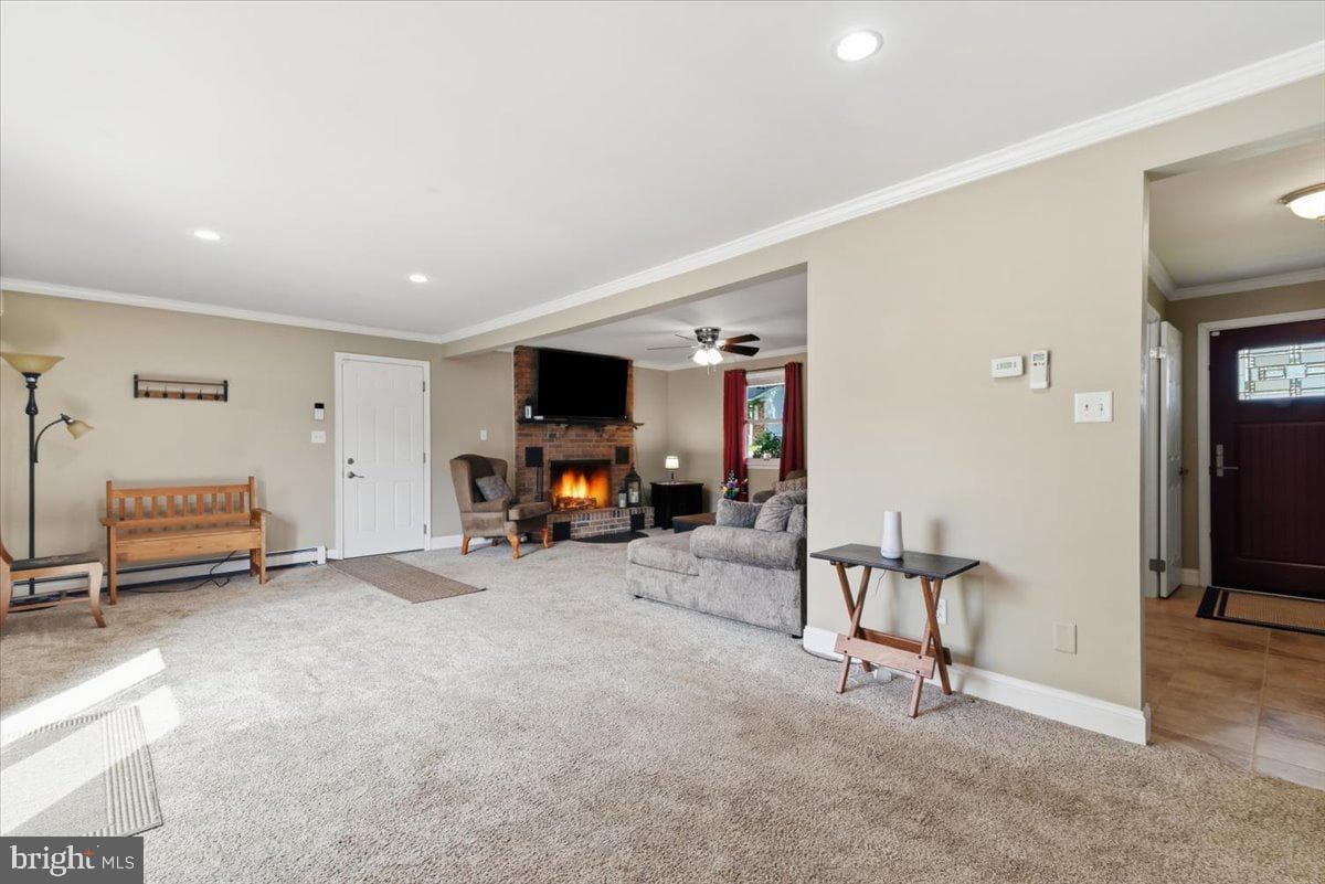 544 Maple Street photo 40