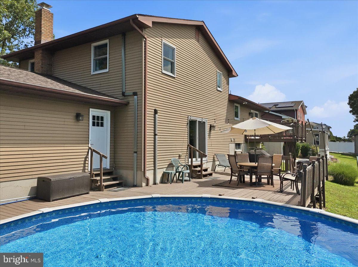 544 Maple Street photo 67