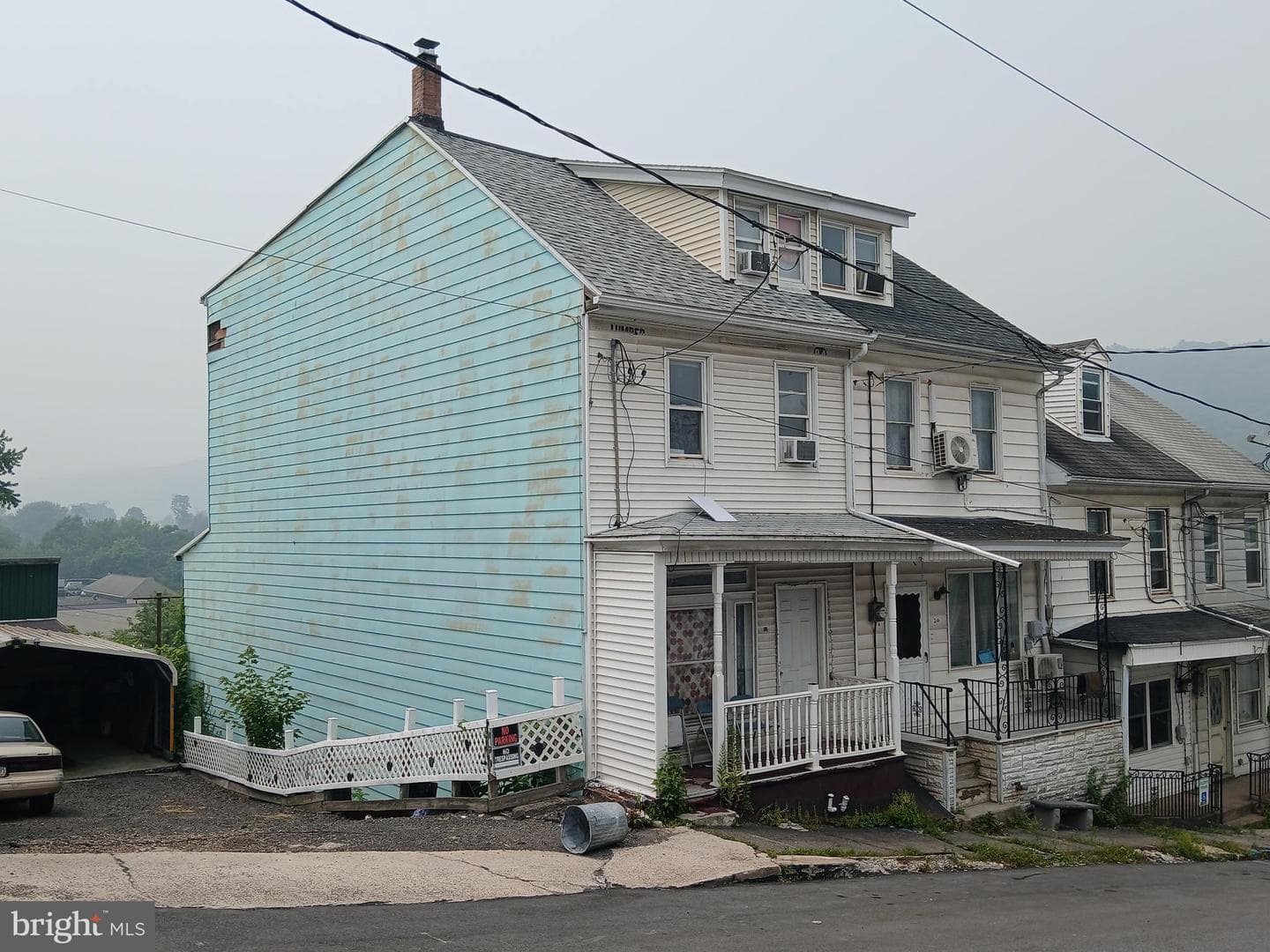 32 S Catherine Street photo 4