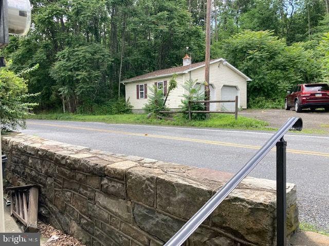 552 Mount Olive Blvd. photo 3