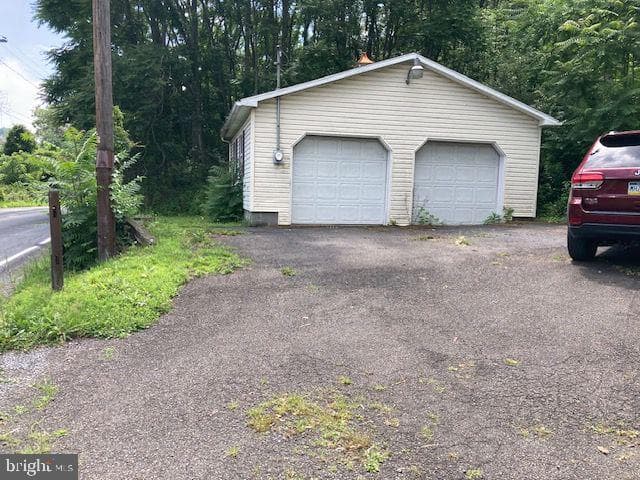 552 Mount Olive Blvd. photo 4