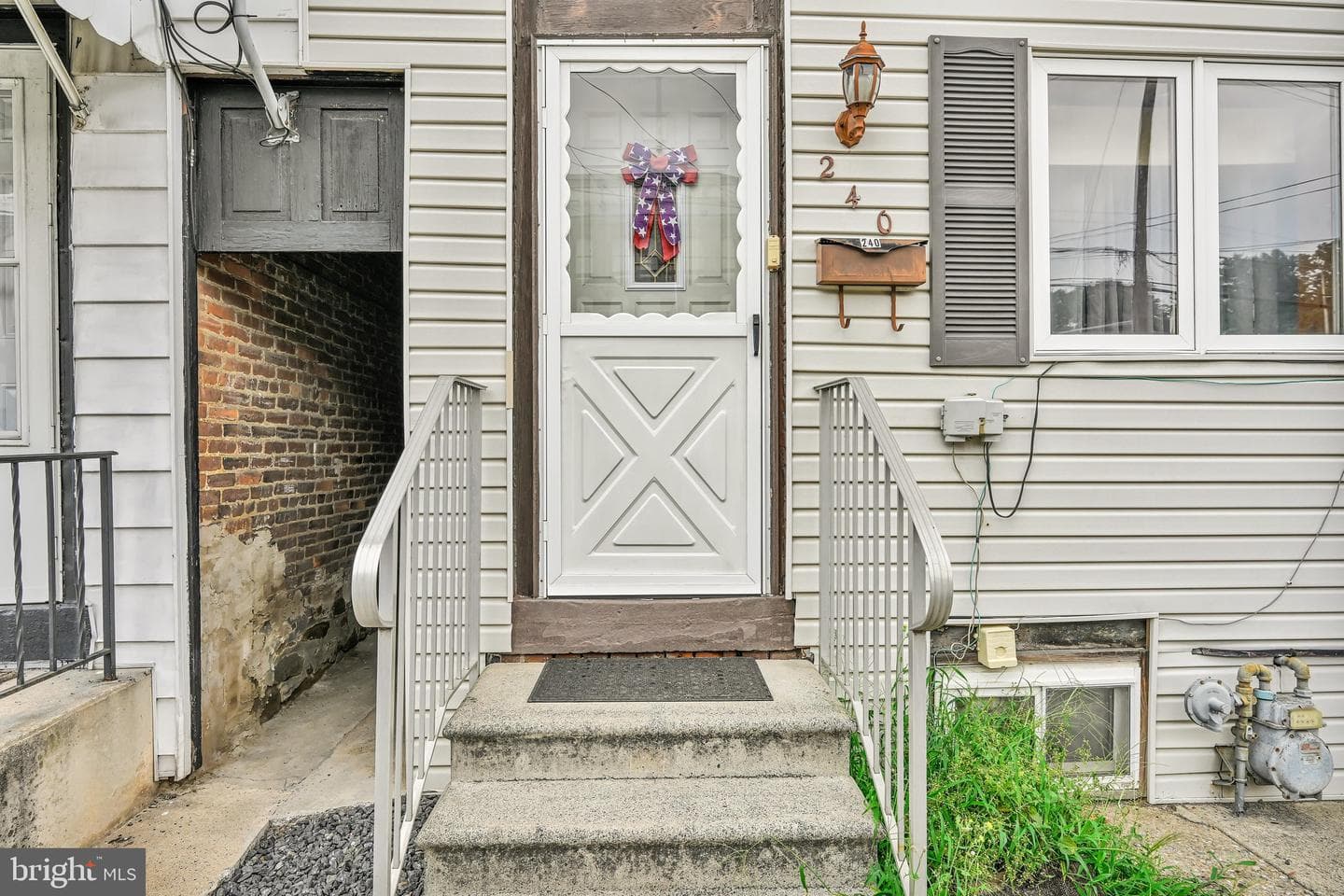 240 N 12th Street photo 7