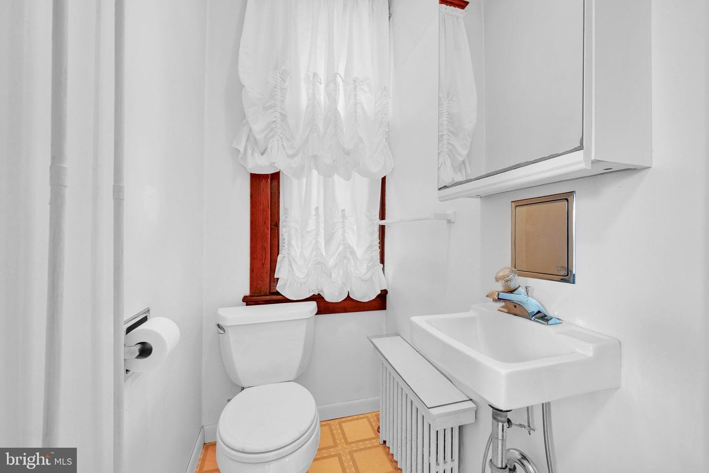 24 Paxson Avenue photo 15