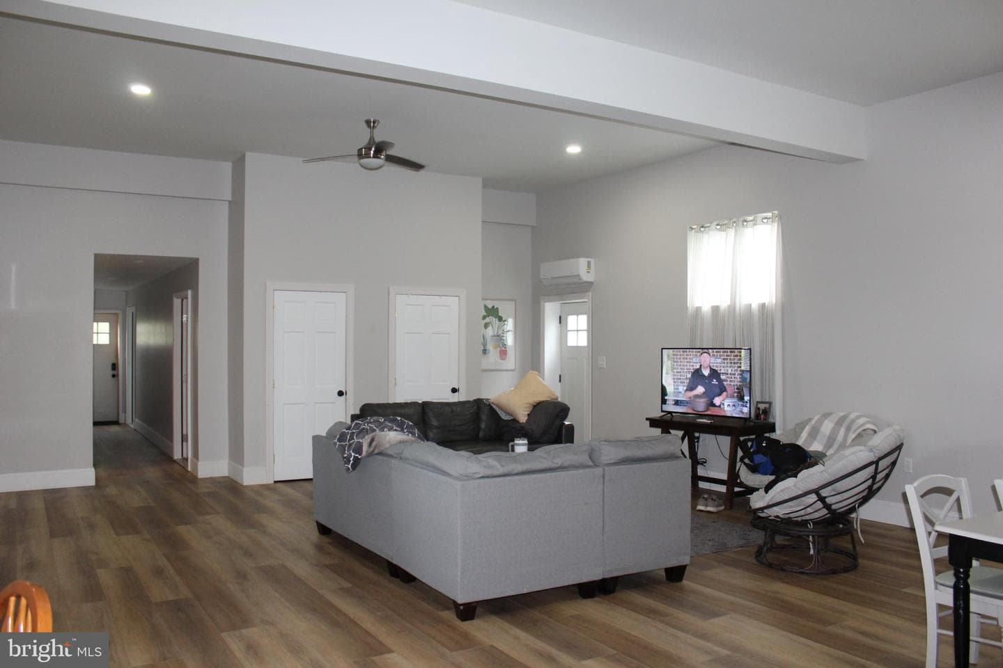 809 Fifth Street photo 8