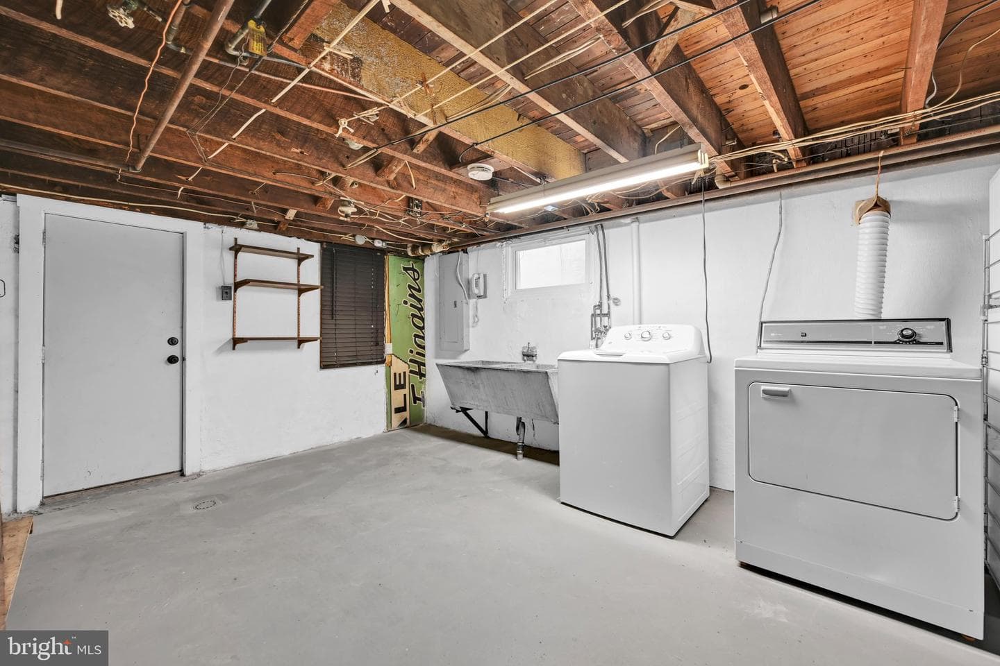 717 N Centre Street photo 22