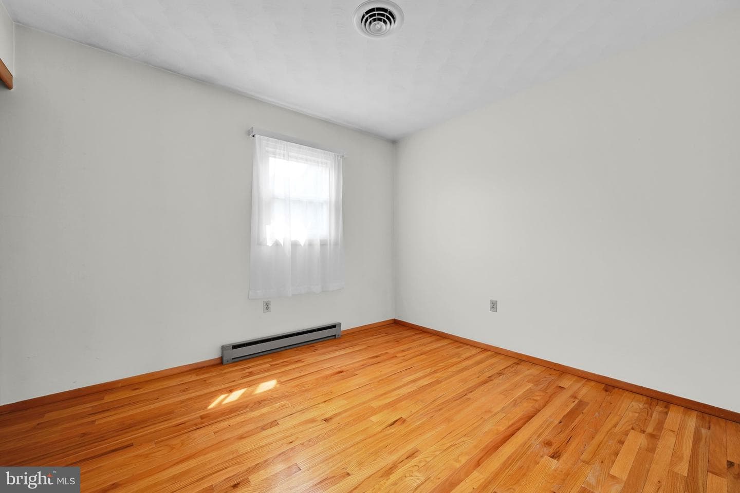 5 Elmer Avenue photo 16