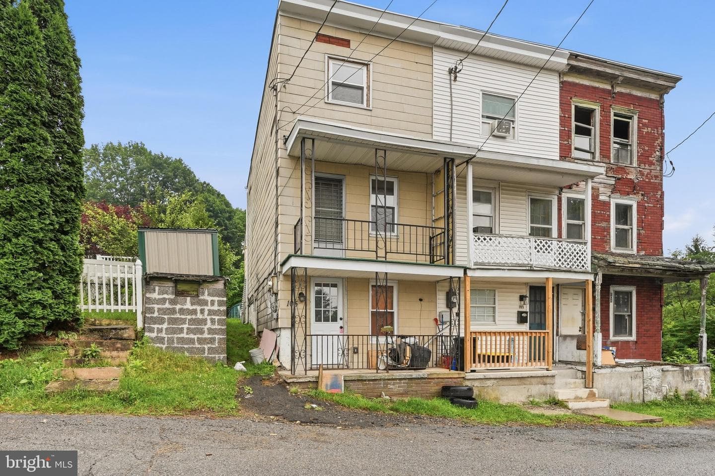 105 East Street, Minersville