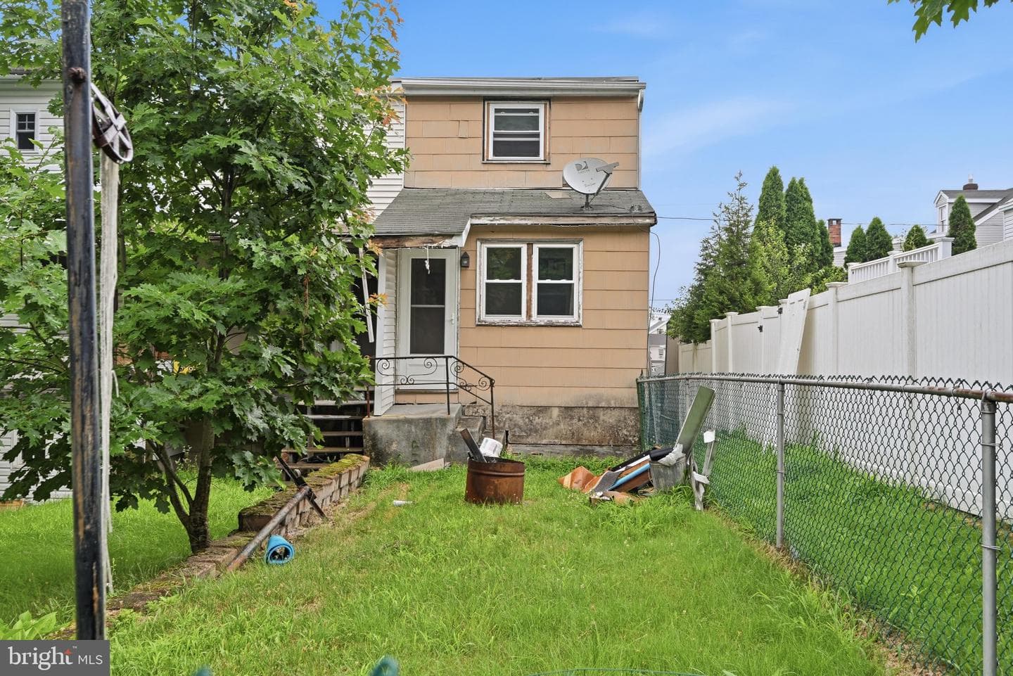 105 East Street photo 11