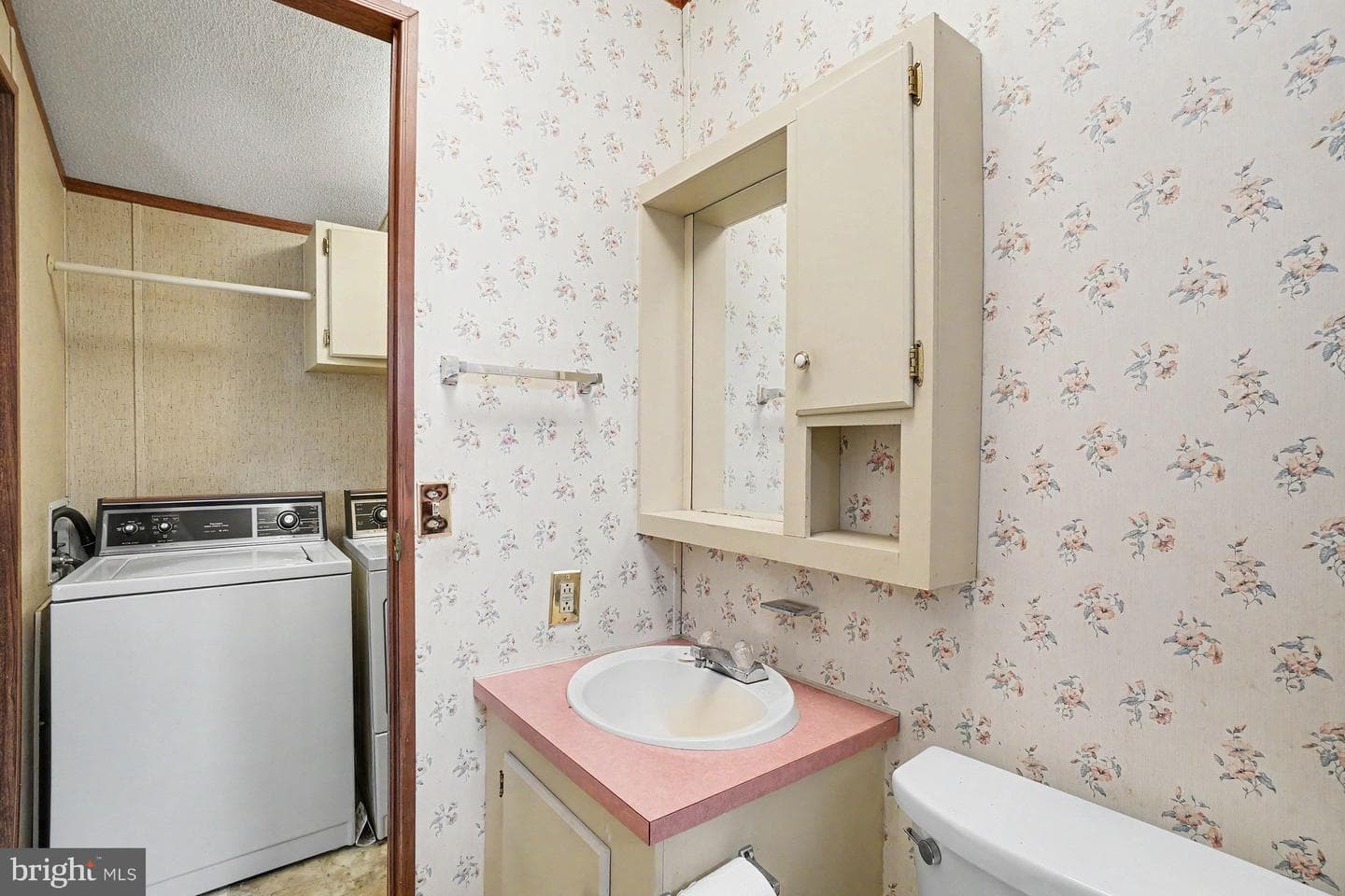17 Albert Boulevard photo 20