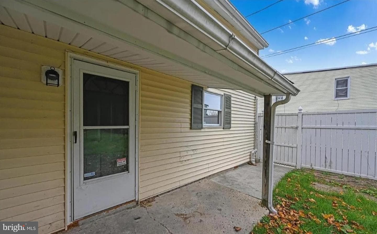 901 Fairview Street photo 21