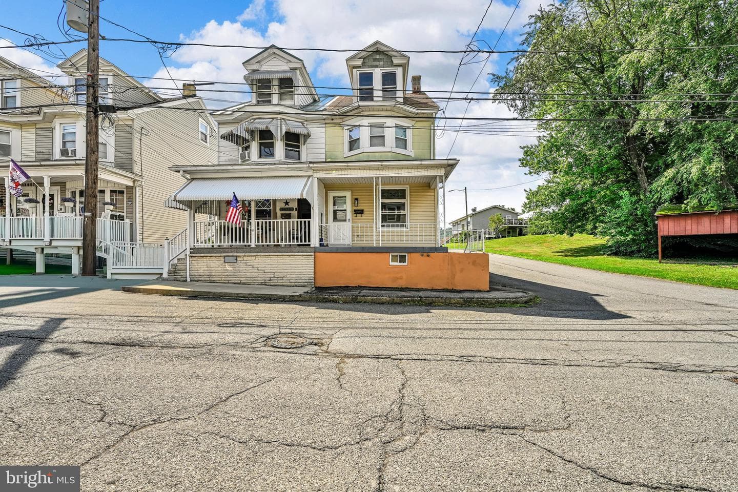 1427 Seneca Street, Pottsville