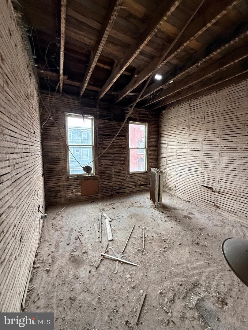 130 W Mahanoy Street photo 5