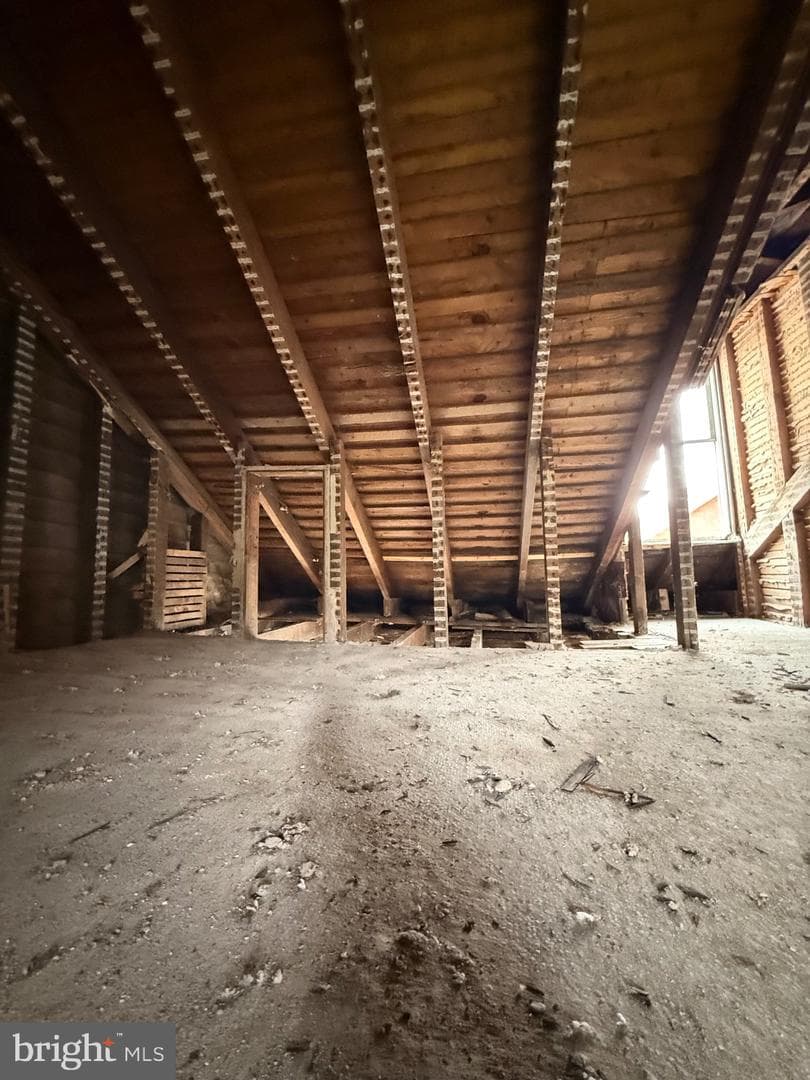 130 W Mahanoy Street photo 6