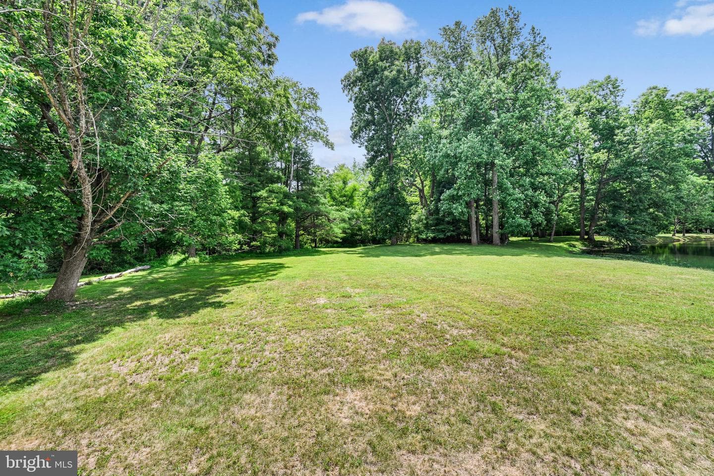 3090 Village Road photo 31