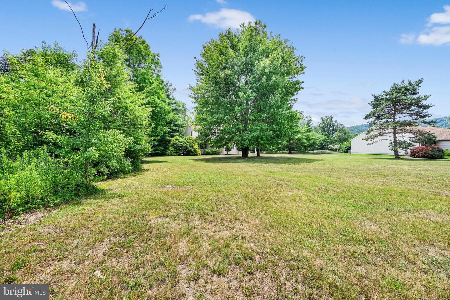 3090 Village Road photo 32