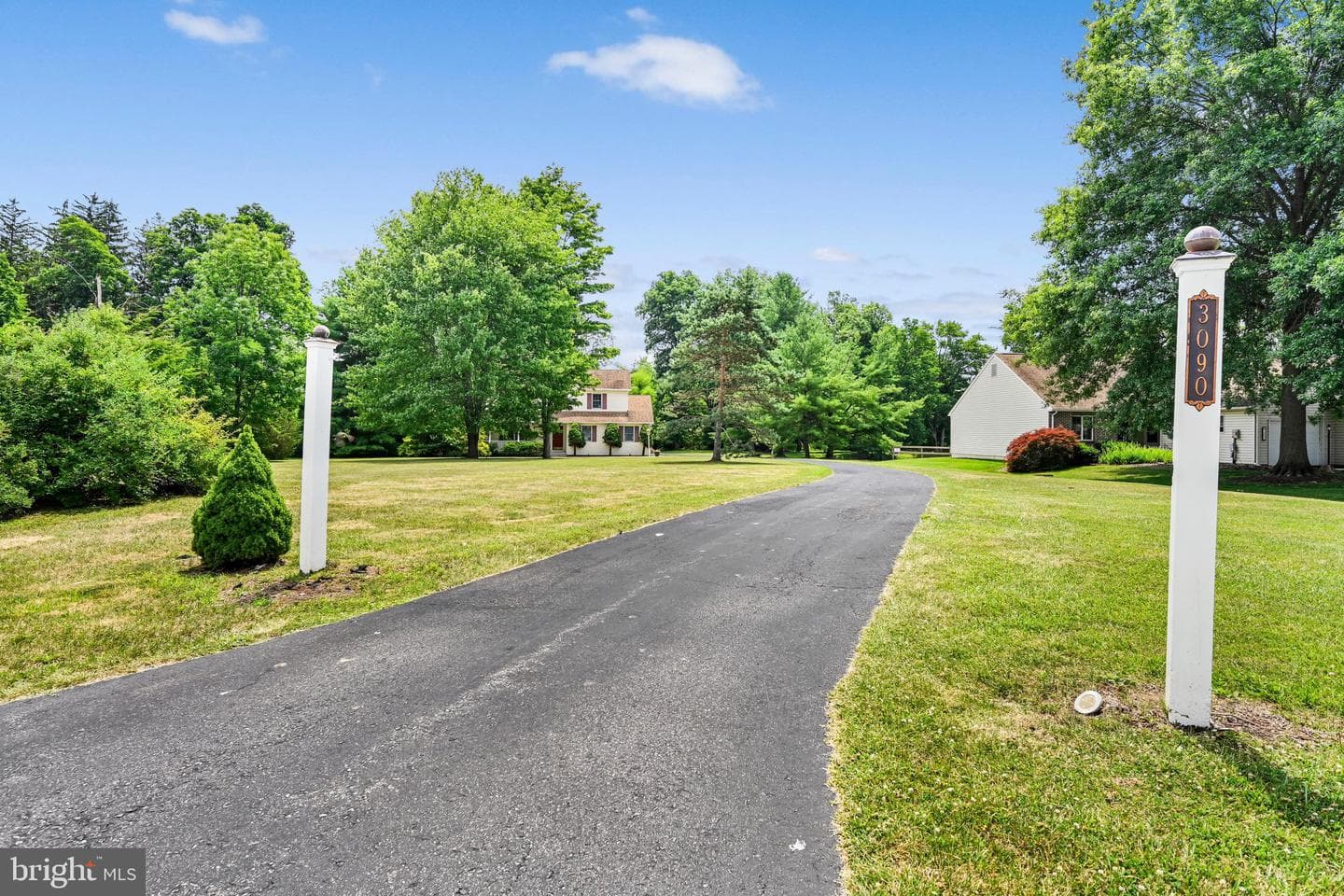 3090 Village Road photo 35