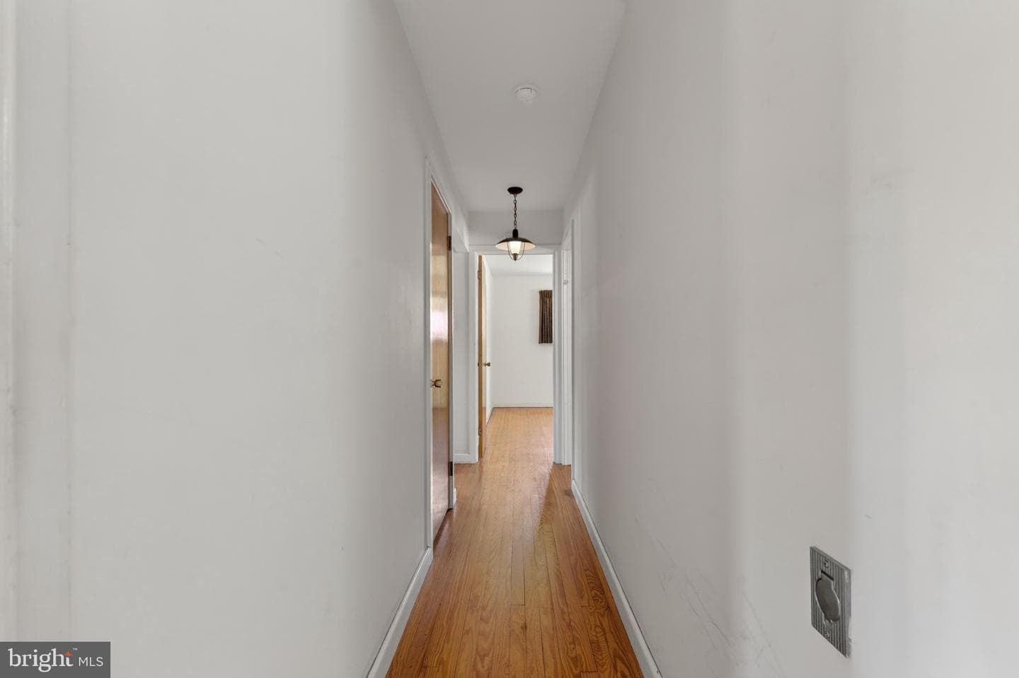 51 Reynolds Road photo 38