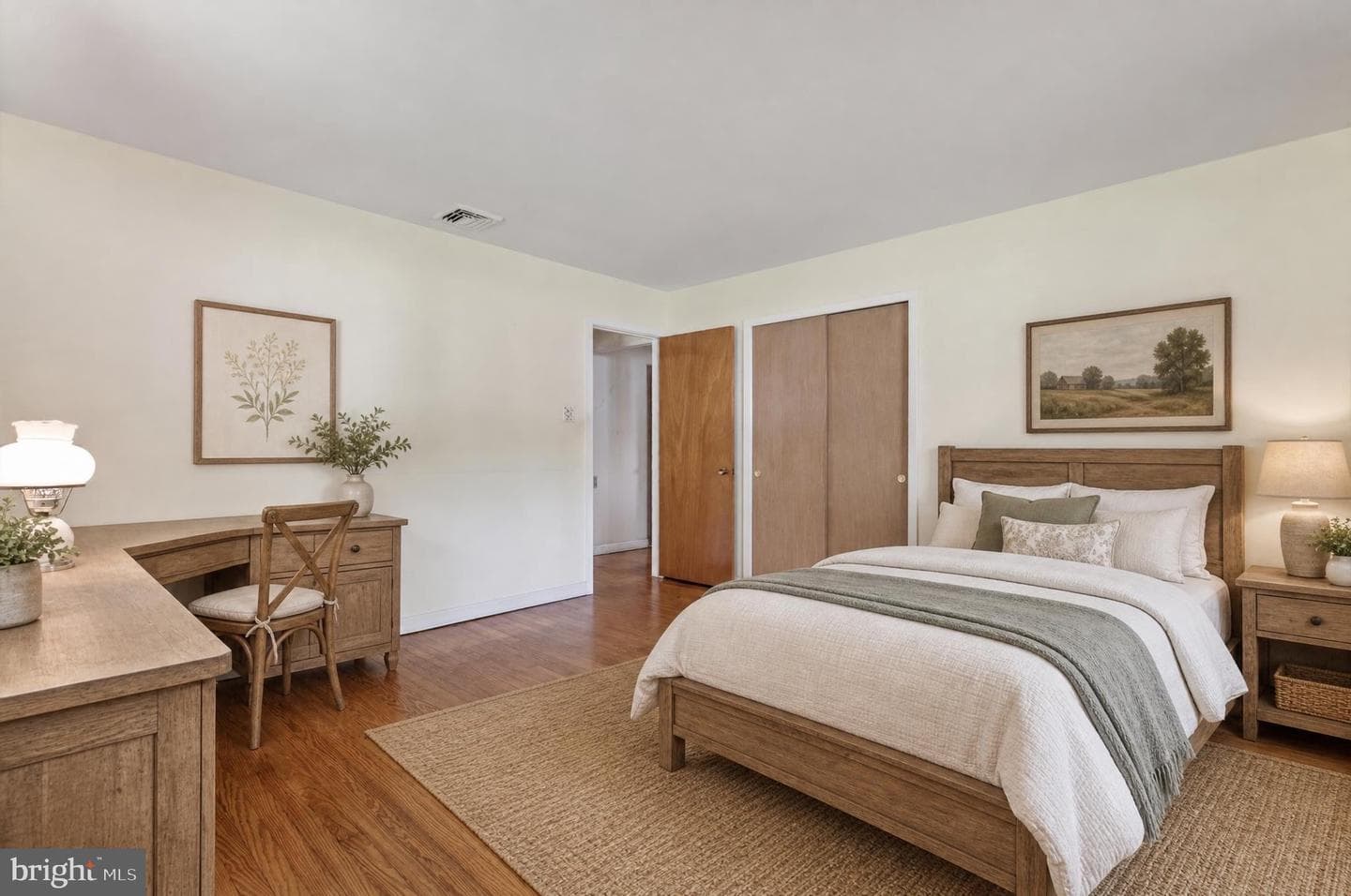51 Reynolds Road photo 45