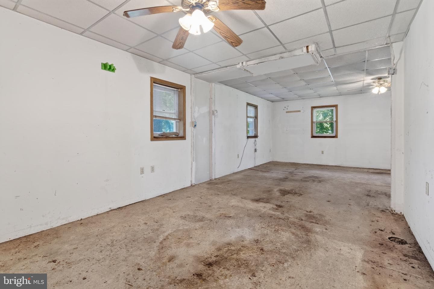51 Reynolds Road photo 73