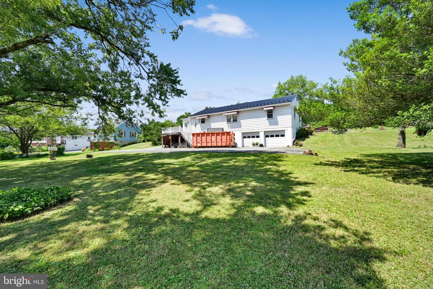 182 E Adamsdale photo 52