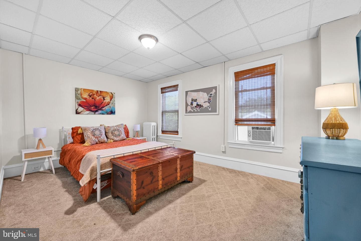 2064 W Market Street photo 12