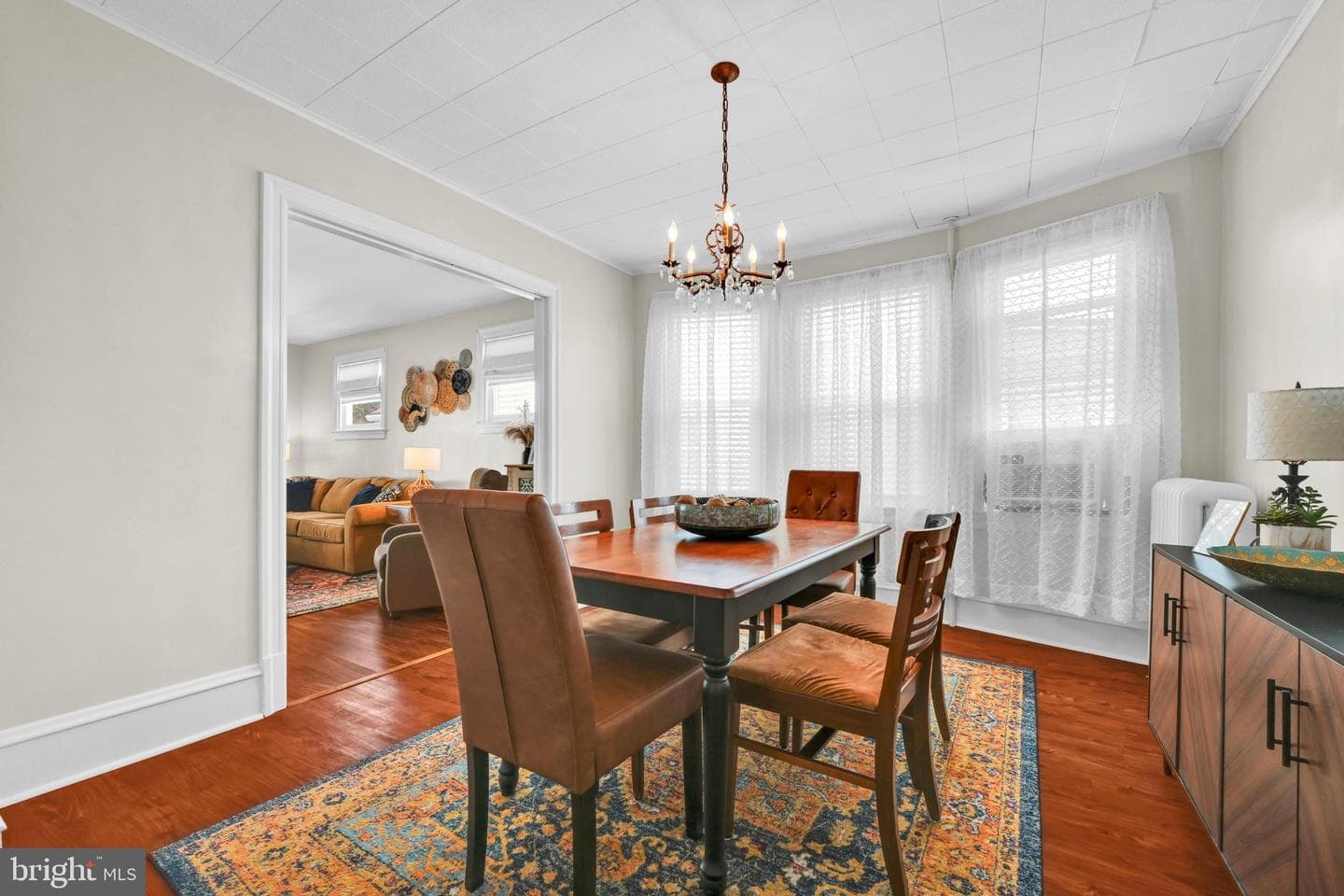 2064 W Market Street photo 6