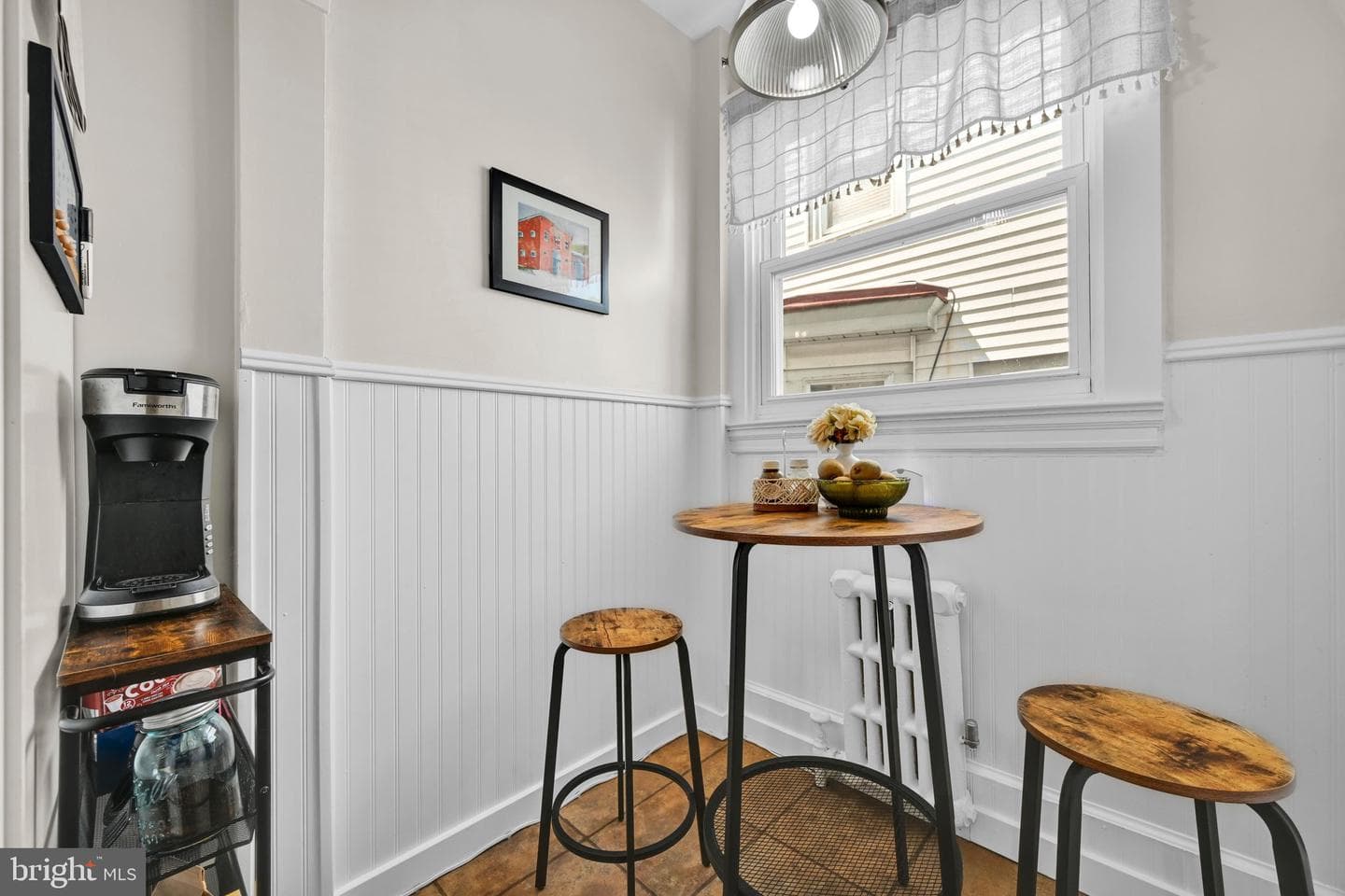 2064 W Market Street photo 7