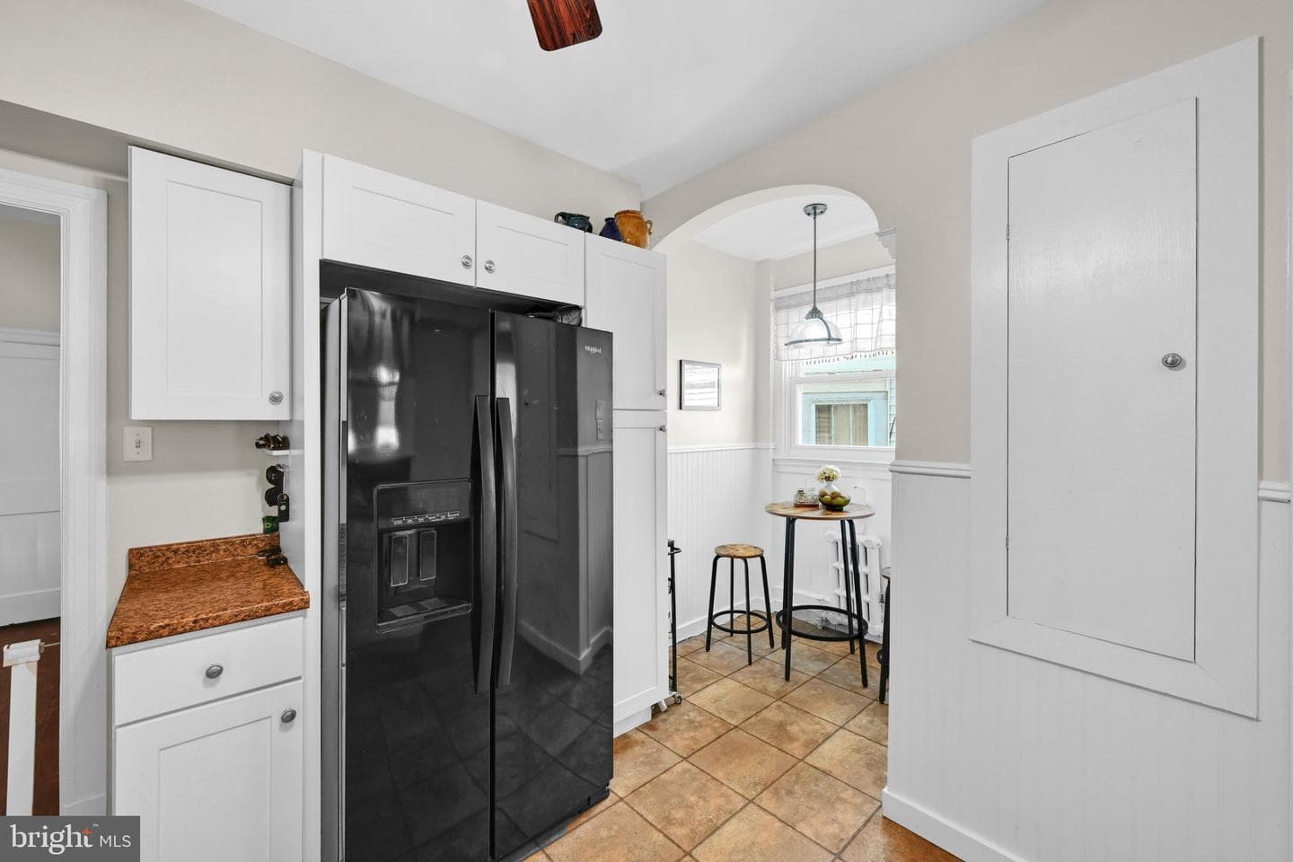 2064 W Market Street photo 9