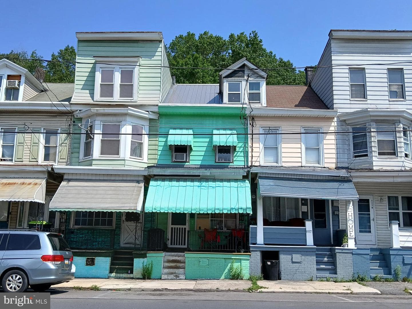 1115 E Centre Street photo 1
