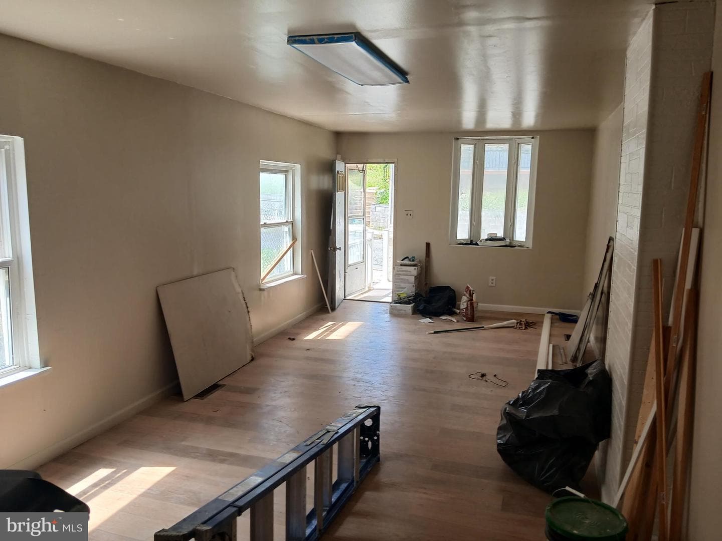 433 Harrison Street photo 5