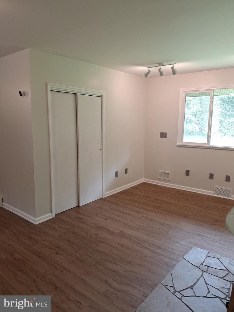 1070 Hayes Road photo 14
