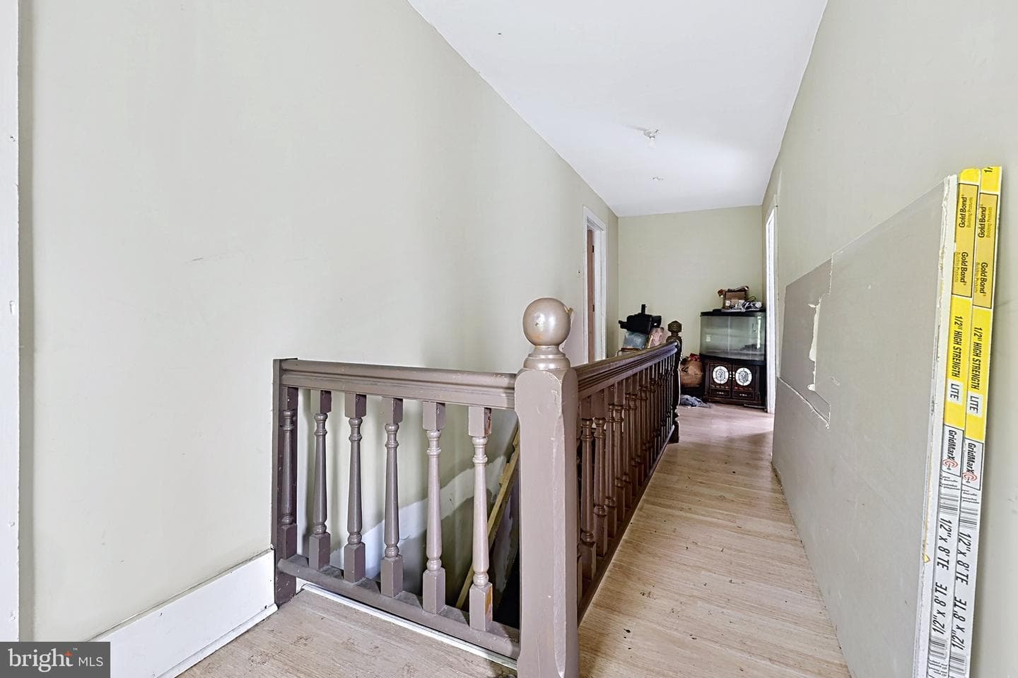 211 E Church St photo 23