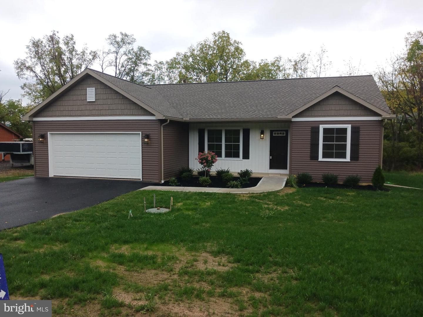85 Old Colony Rd, Selinsgrove
