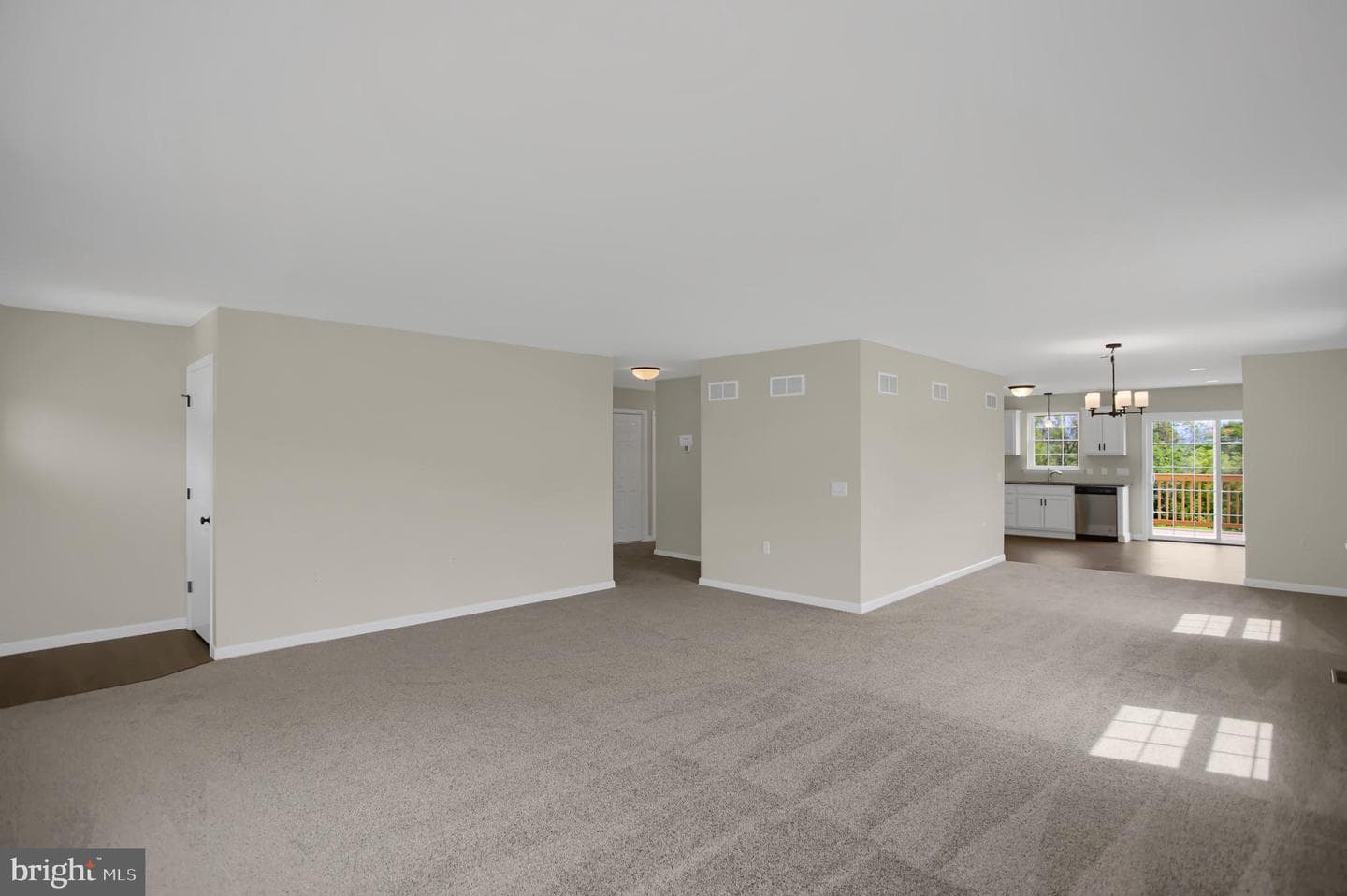 81 St Andrews Way, Selinsgrove