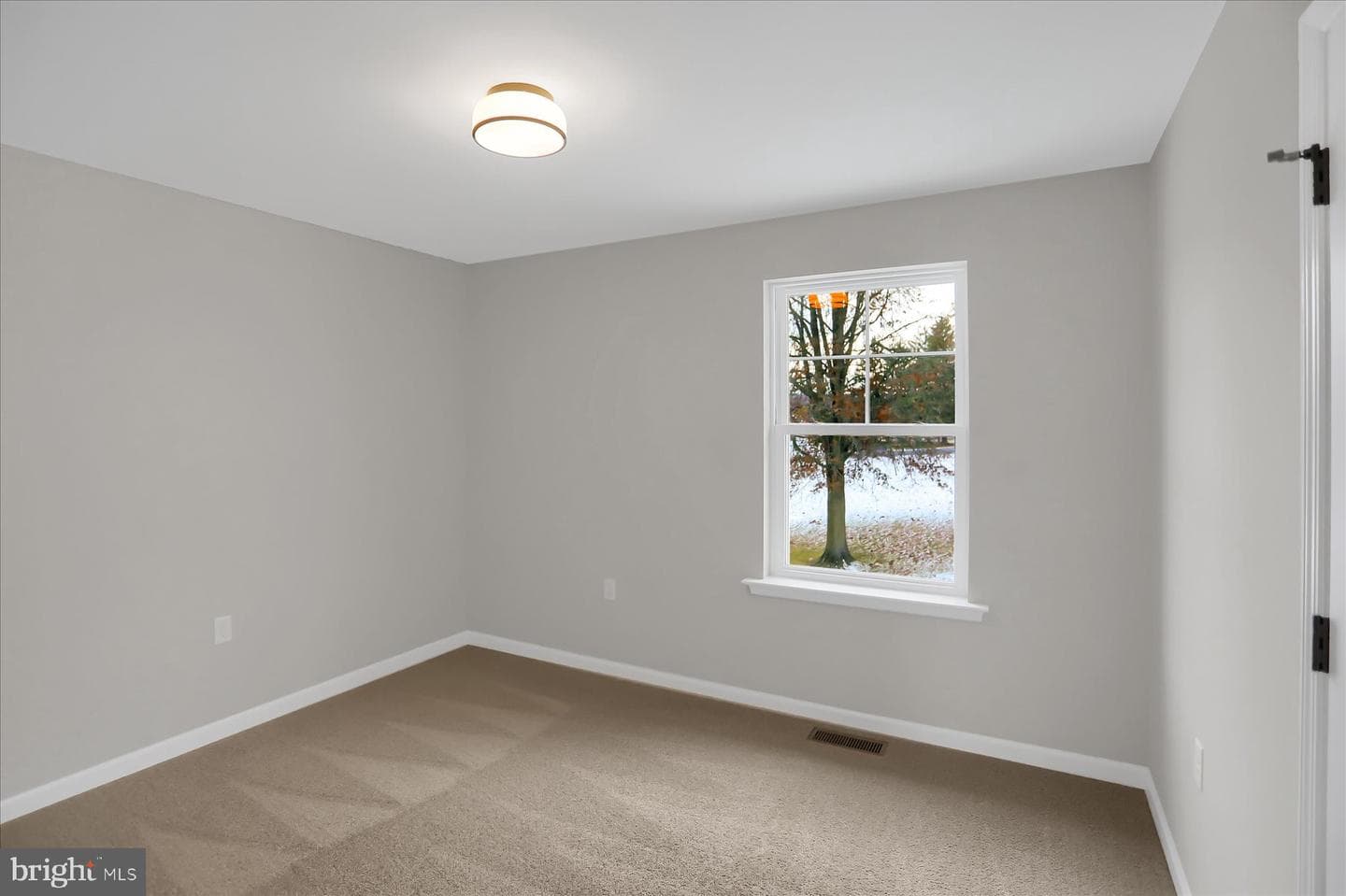594 Augusta Drive photo 22