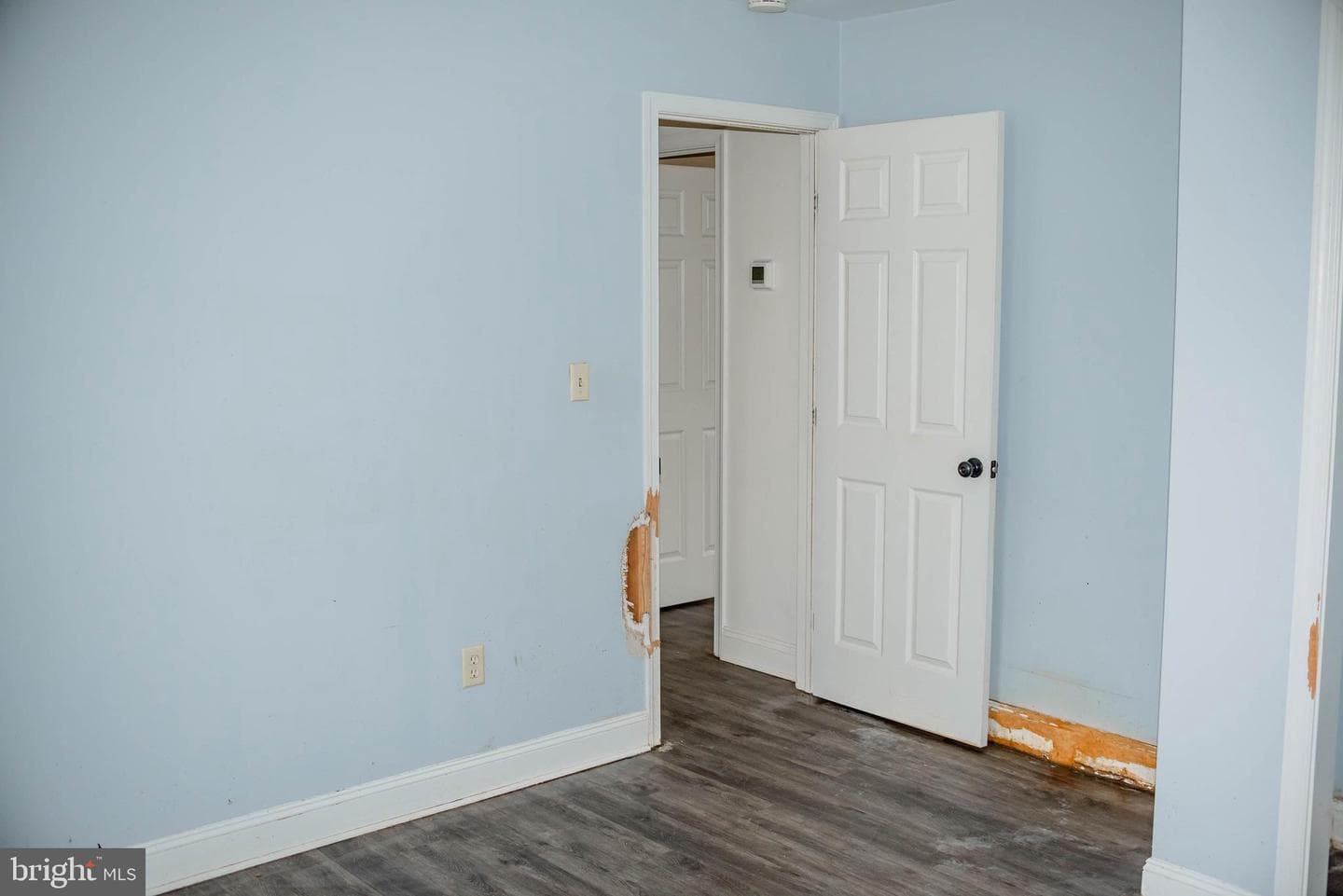 8 Garden Circle photo 14
