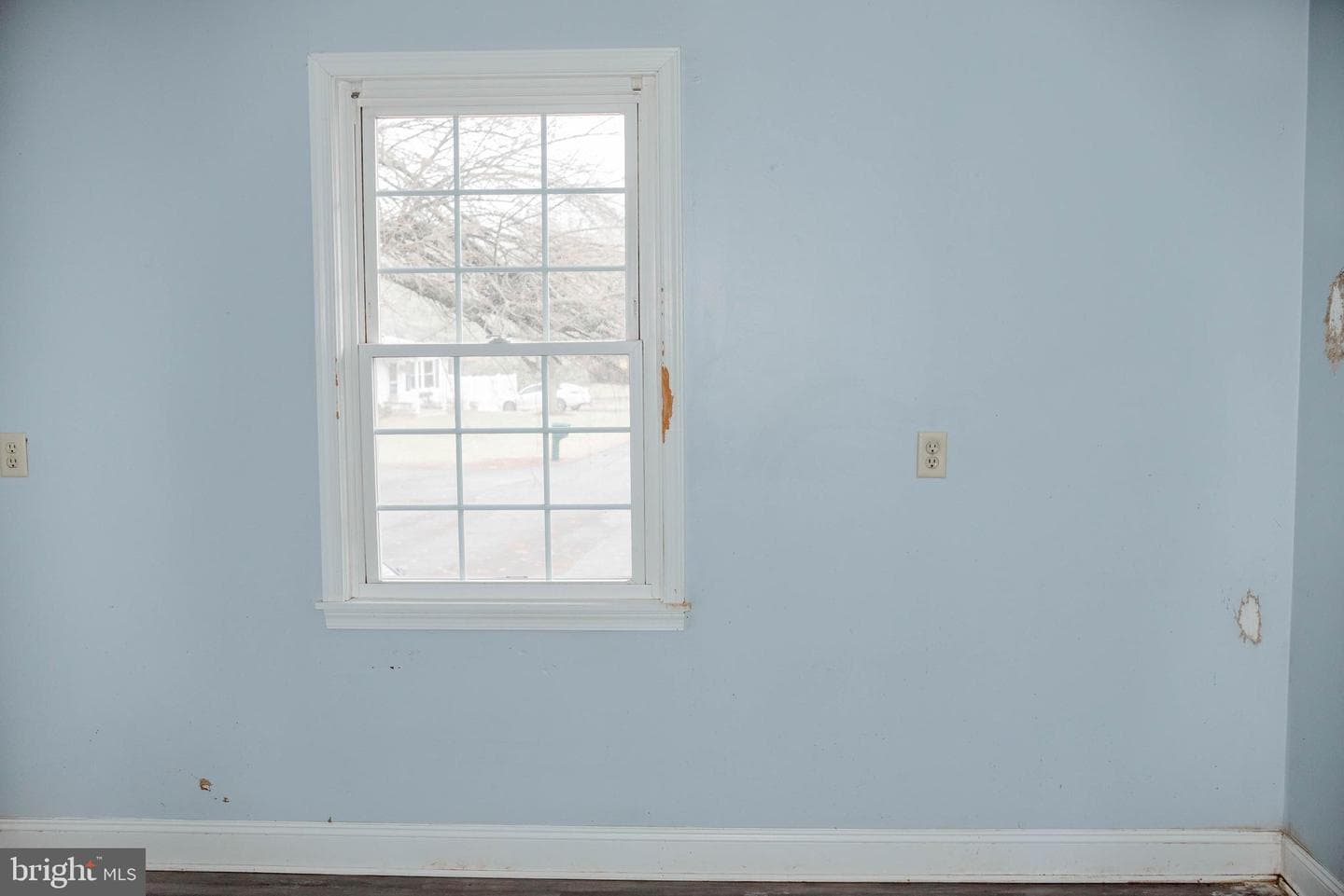 8 Garden Circle photo 17