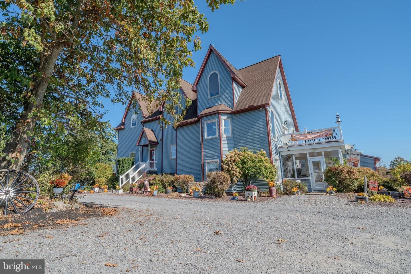 139 Rainbow Drive photo 13