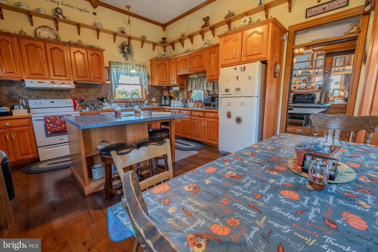 139 Rainbow Drive photo 29