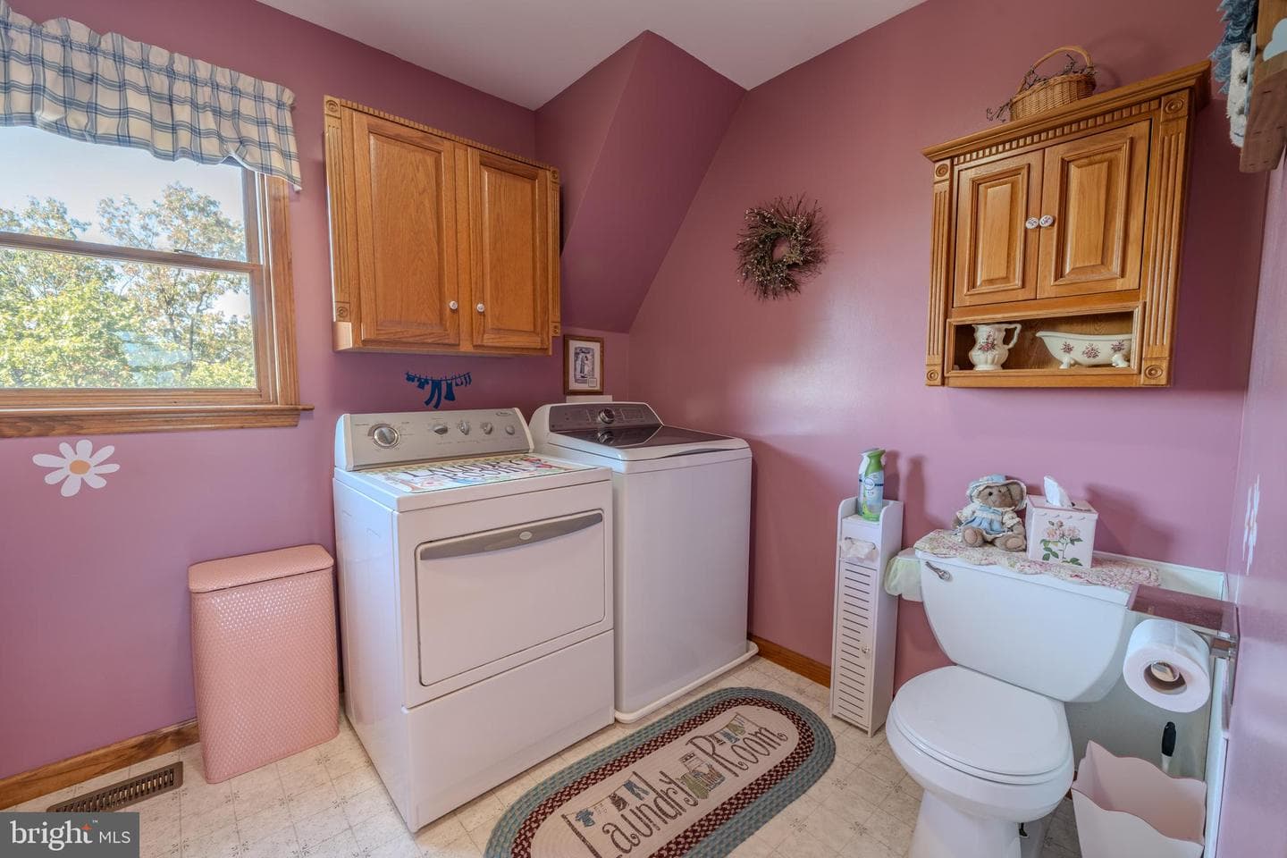 139 Rainbow Drive photo 33