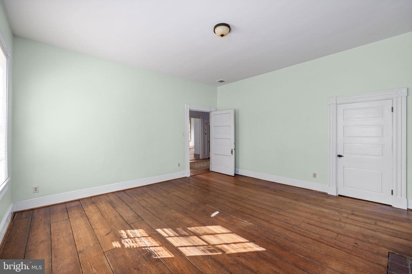 2677 N Old Trail photo 47