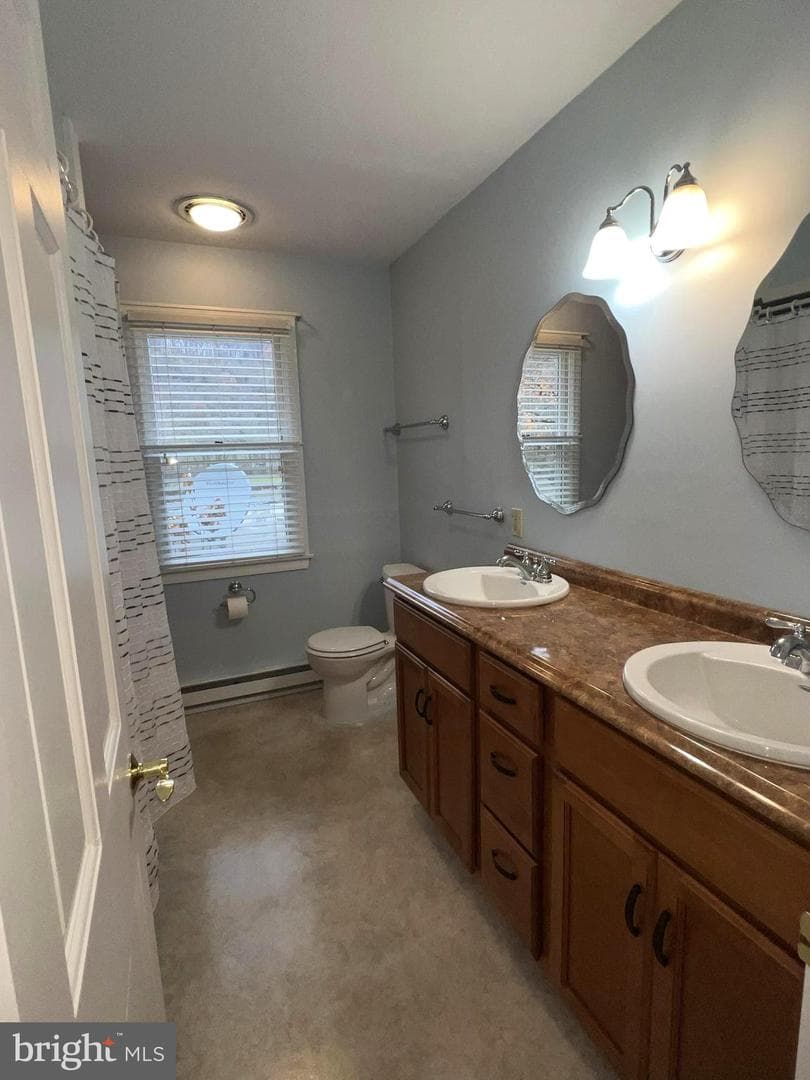 656 Snyder Avenue photo 19