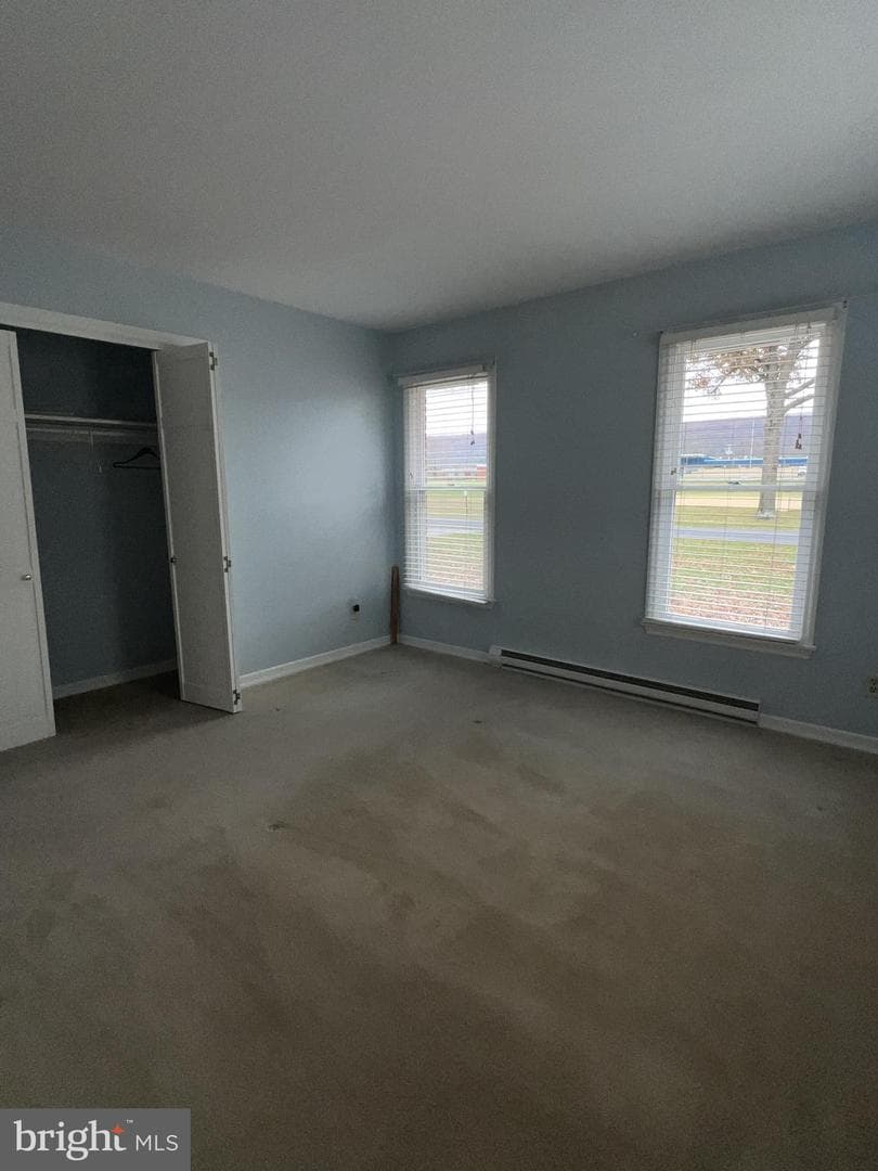 656 Snyder Avenue photo 24