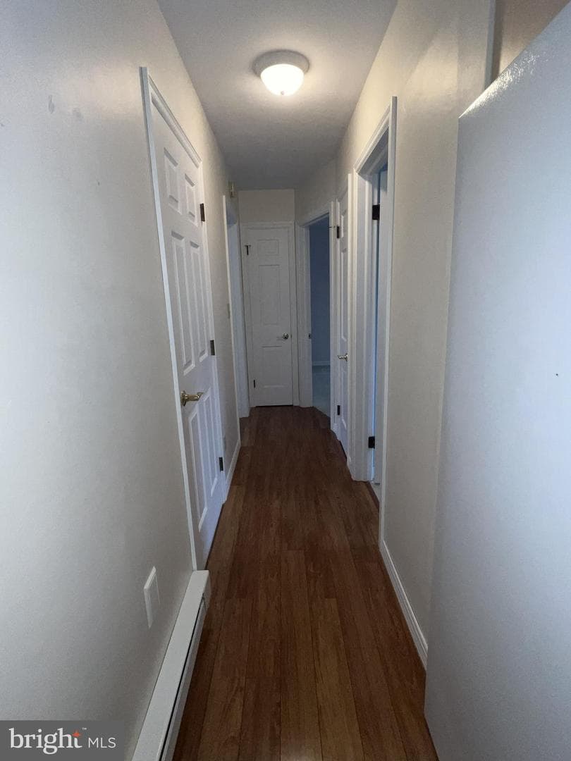656 Snyder Avenue photo 25