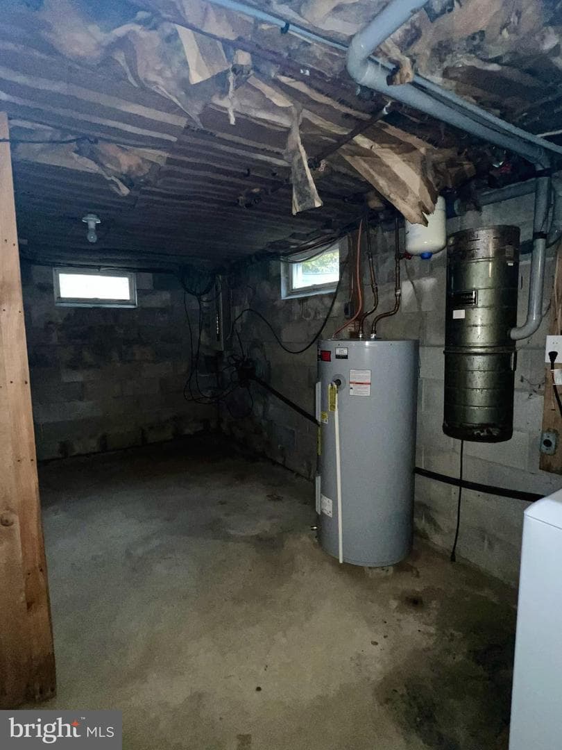 656 Snyder Avenue photo 27