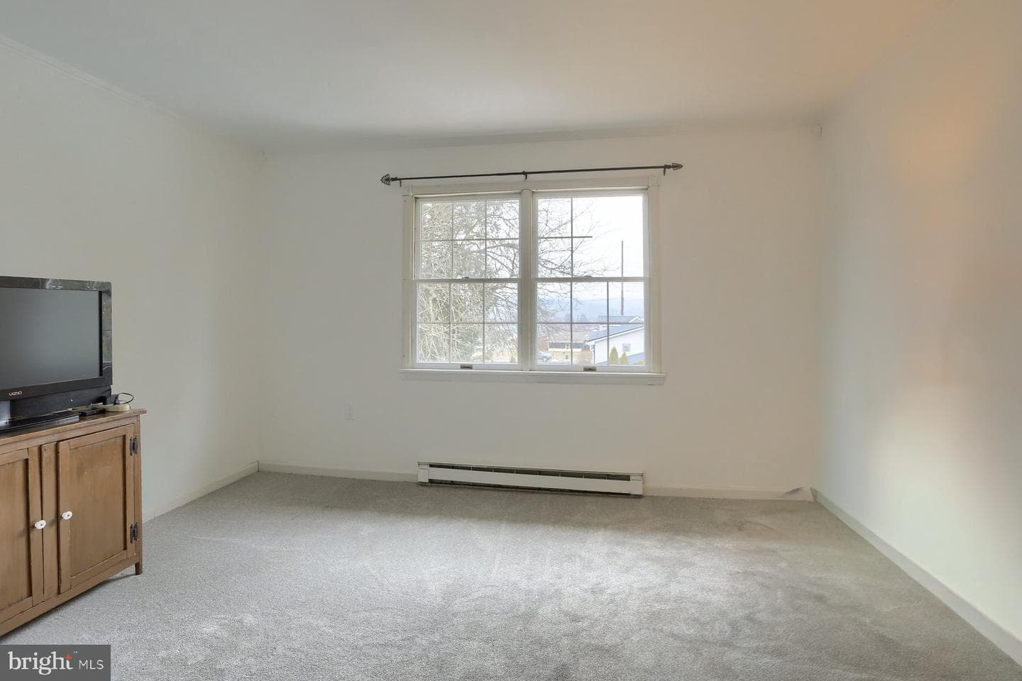 301 Stahl Street photo 23