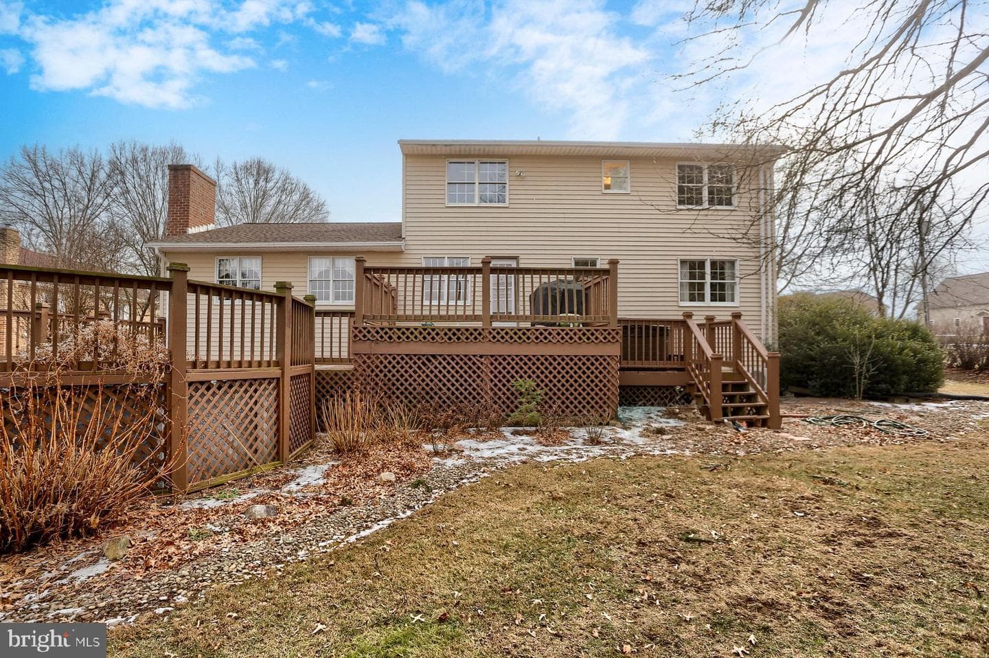 301 Stahl Street photo 36