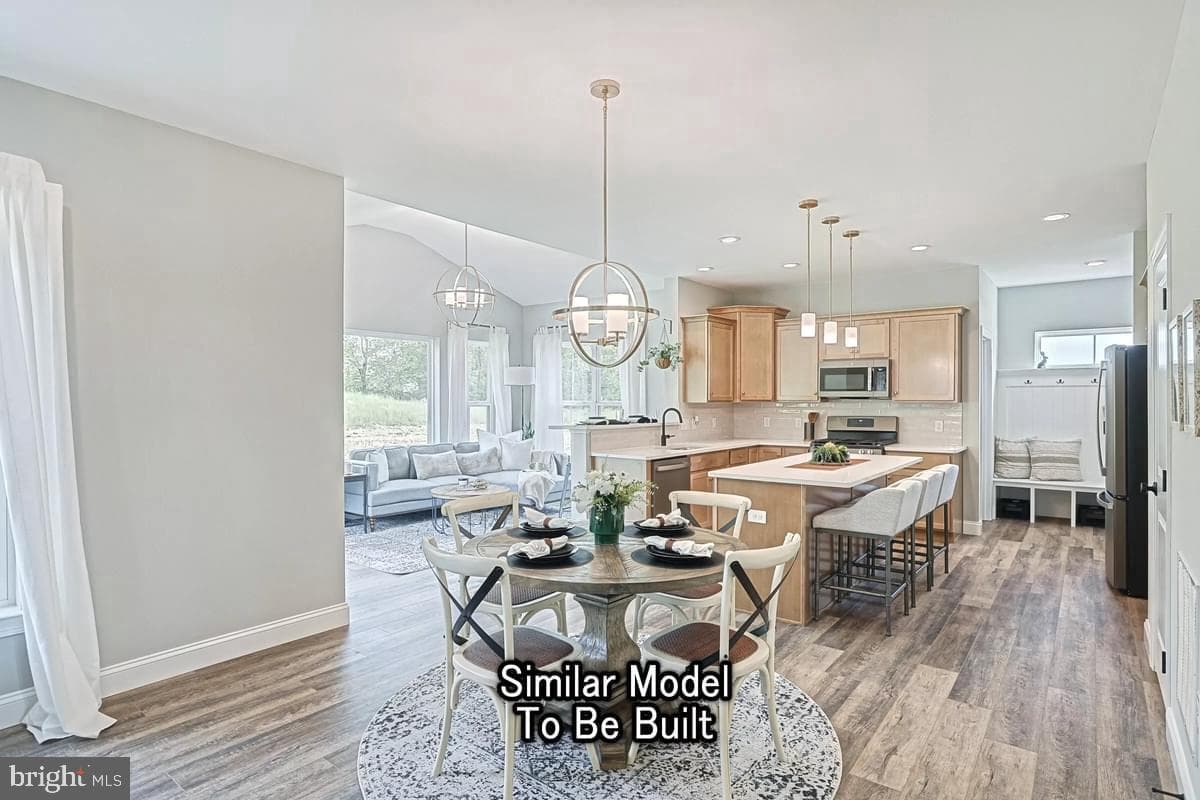 Blue Hill Dr photo 6