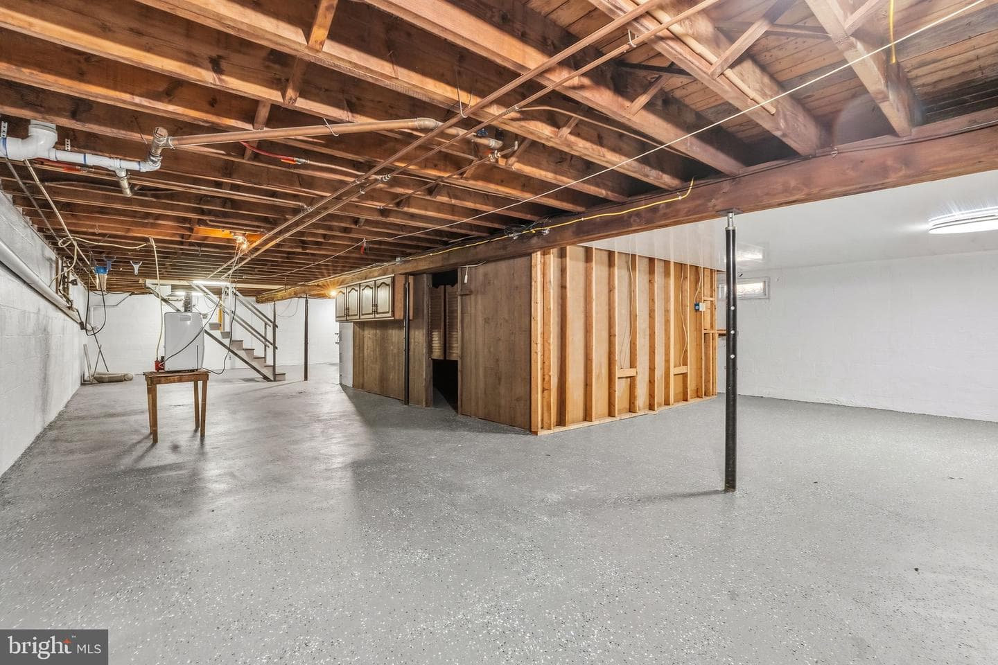 610 E Market Street photo 32