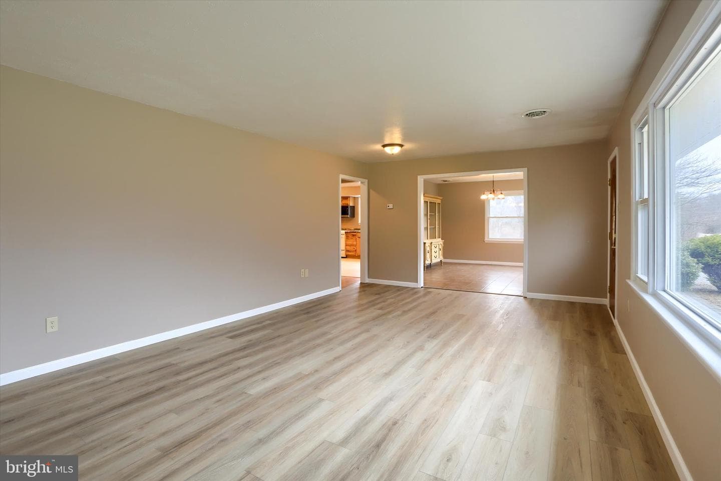 1548 Route 204 photo 9